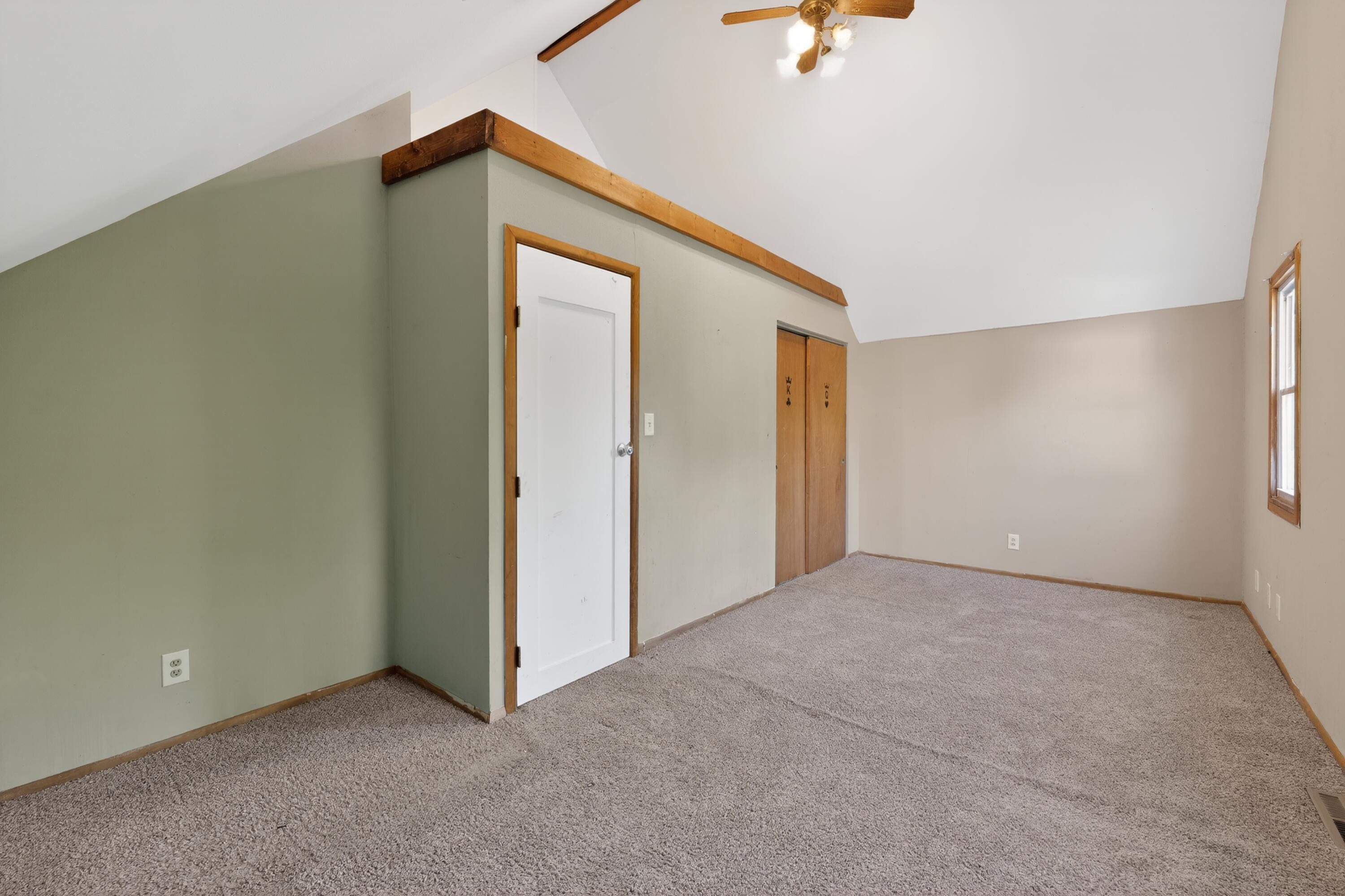 5622 West Mill Road Milwaukee, WI 53223 - Photo 17 of 33 24_5622_W_Mill_Rd-Others-7793