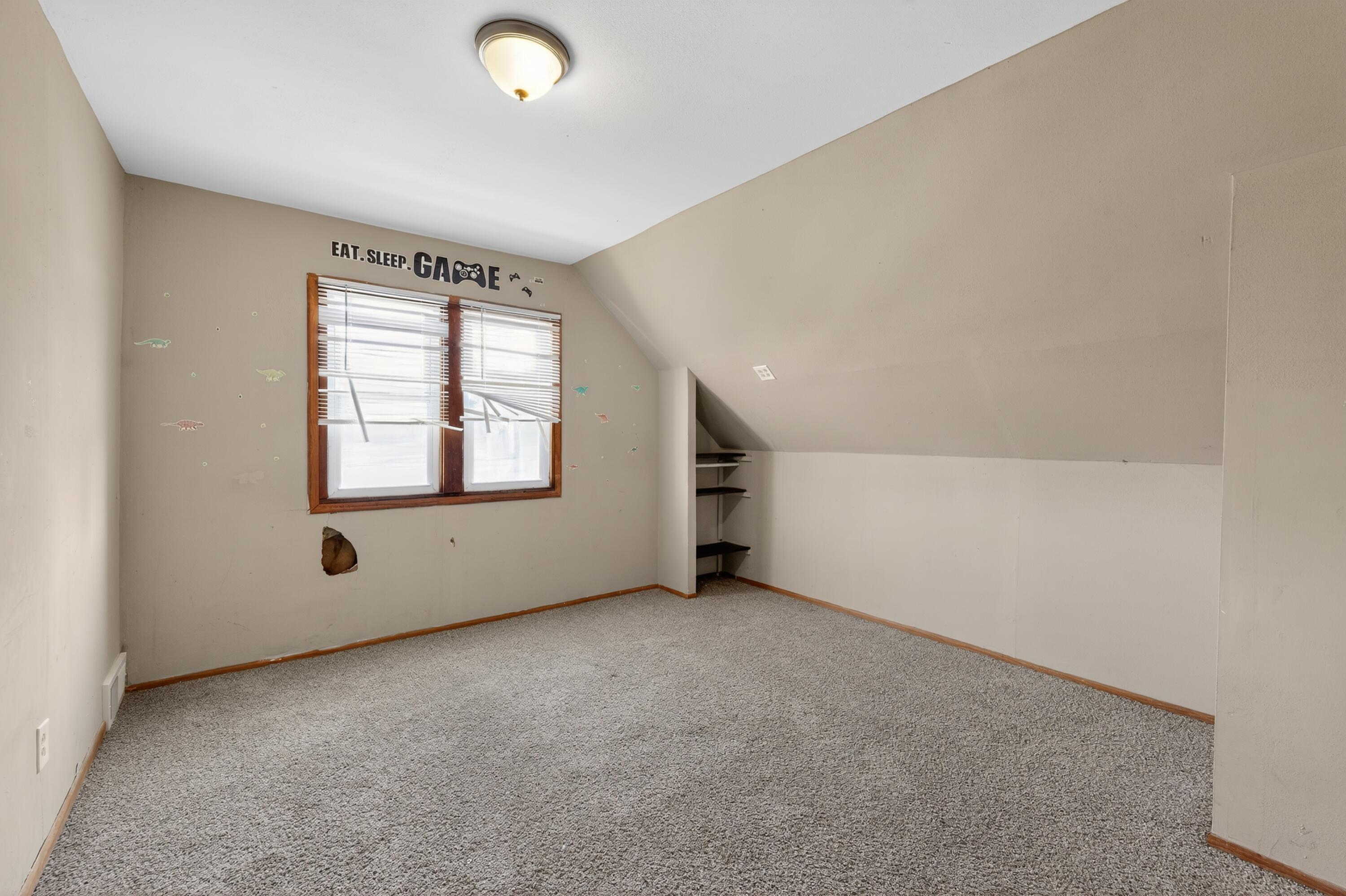 5622 West Mill Road Milwaukee, WI 53223 - Photo 18 of 33 32_5622_W_Mill_Rd-Others-7758