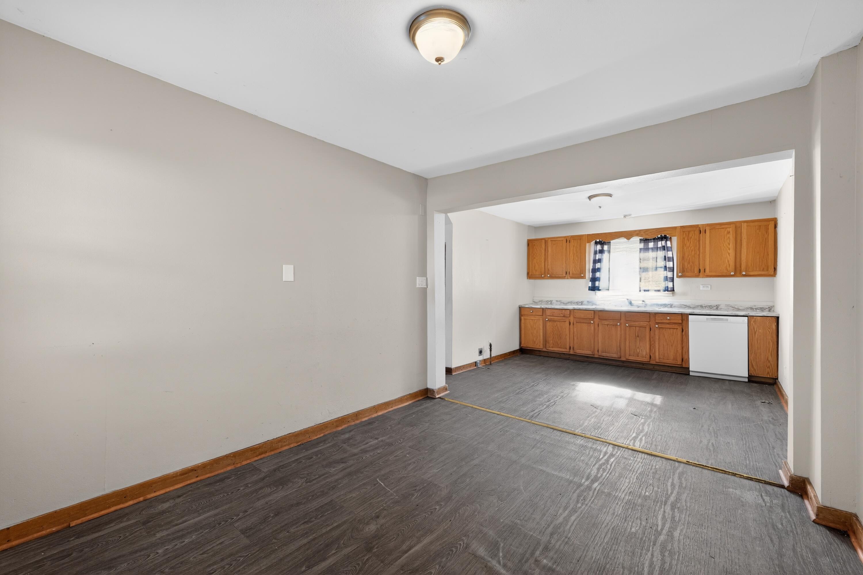 5622 West Mill Road Milwaukee, WI 53223 - Photo 21 of 33 18_5622_W_Mill_Rd-Kitchen-7728