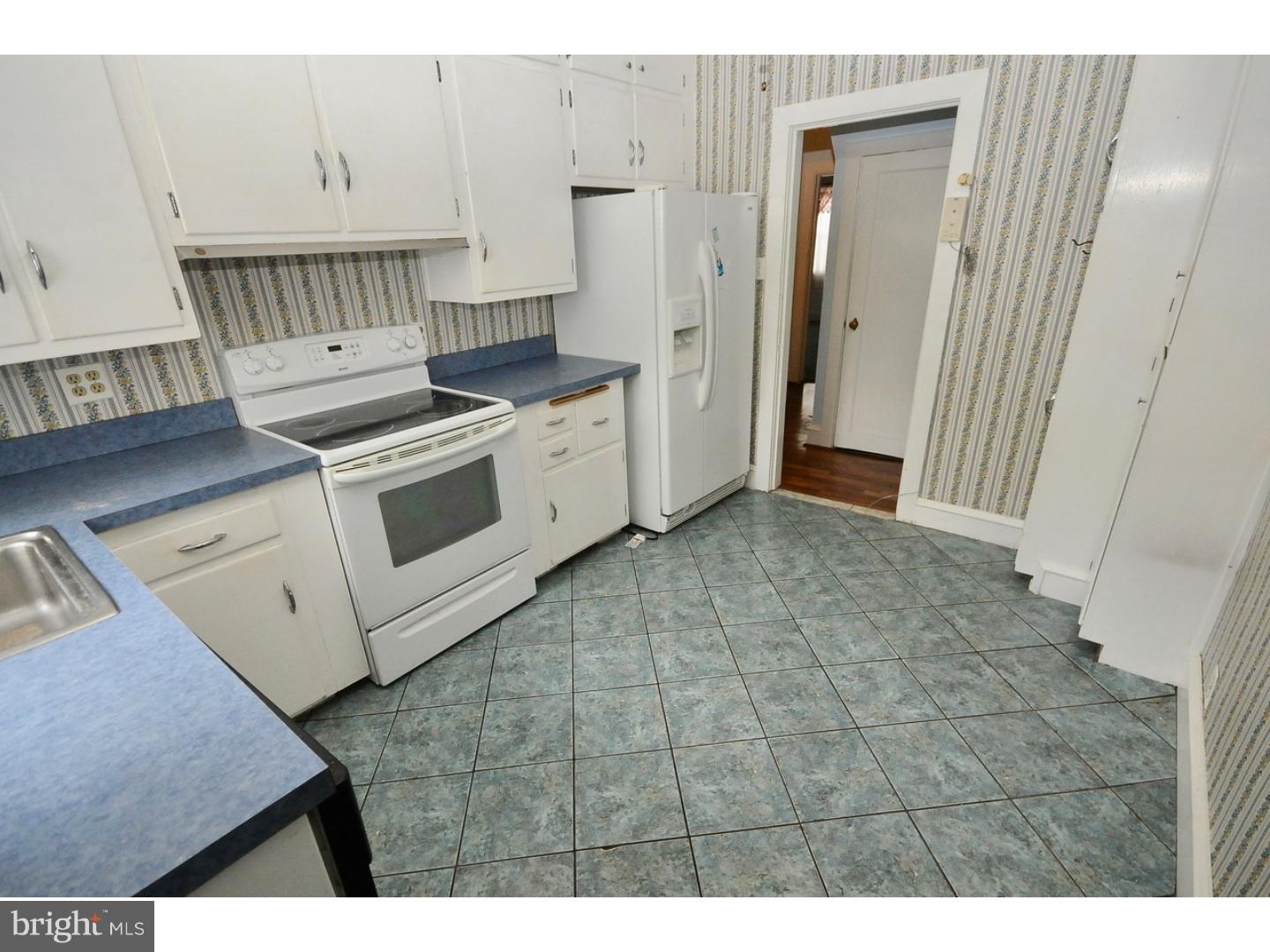 491 Atlantic Street Bridgeton, NJ 08302 - Photo 2 of 24 Kitchen