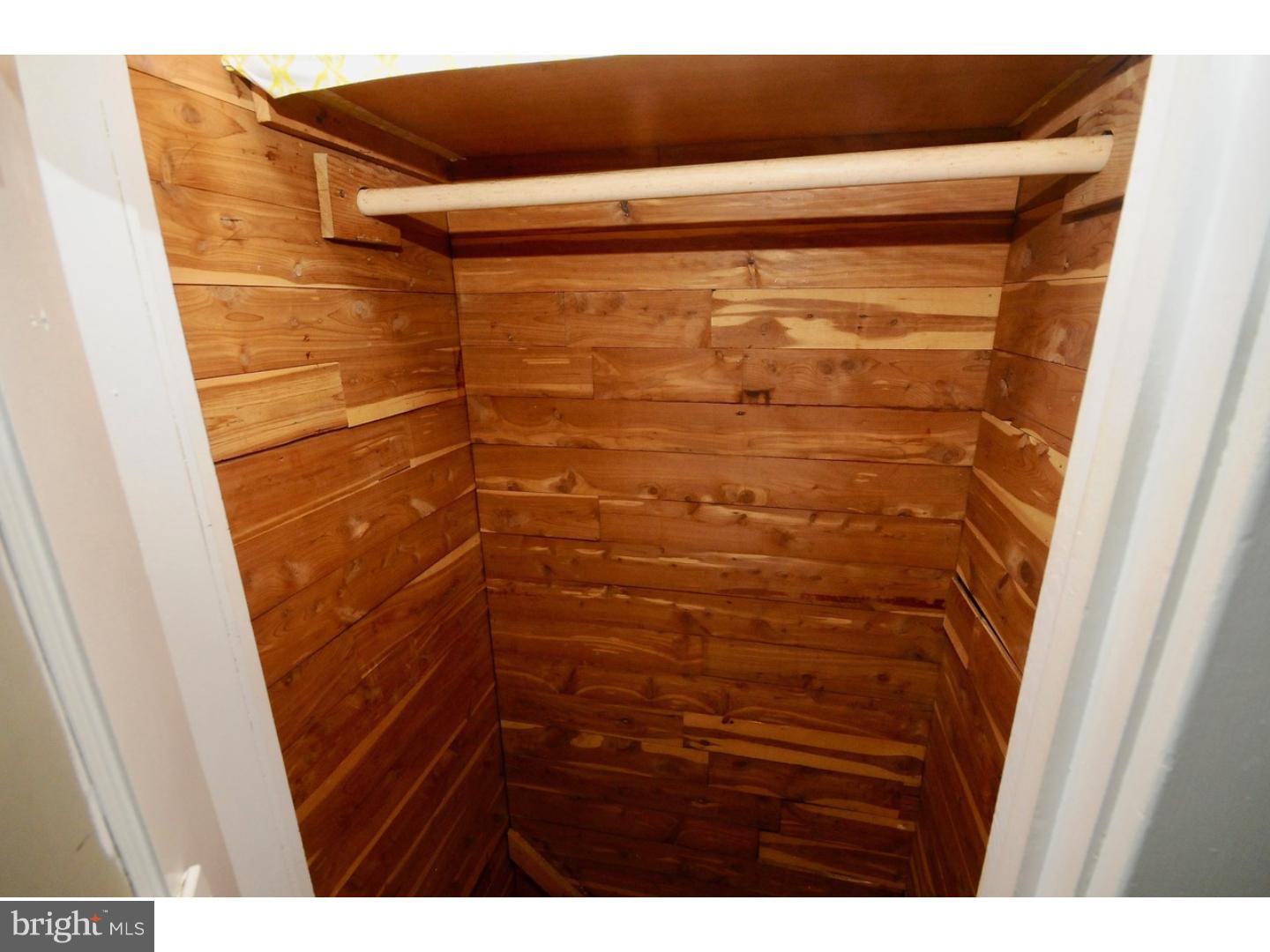 491 Atlantic Street Bridgeton, NJ 08302 - Photo 14 of 24 Closet