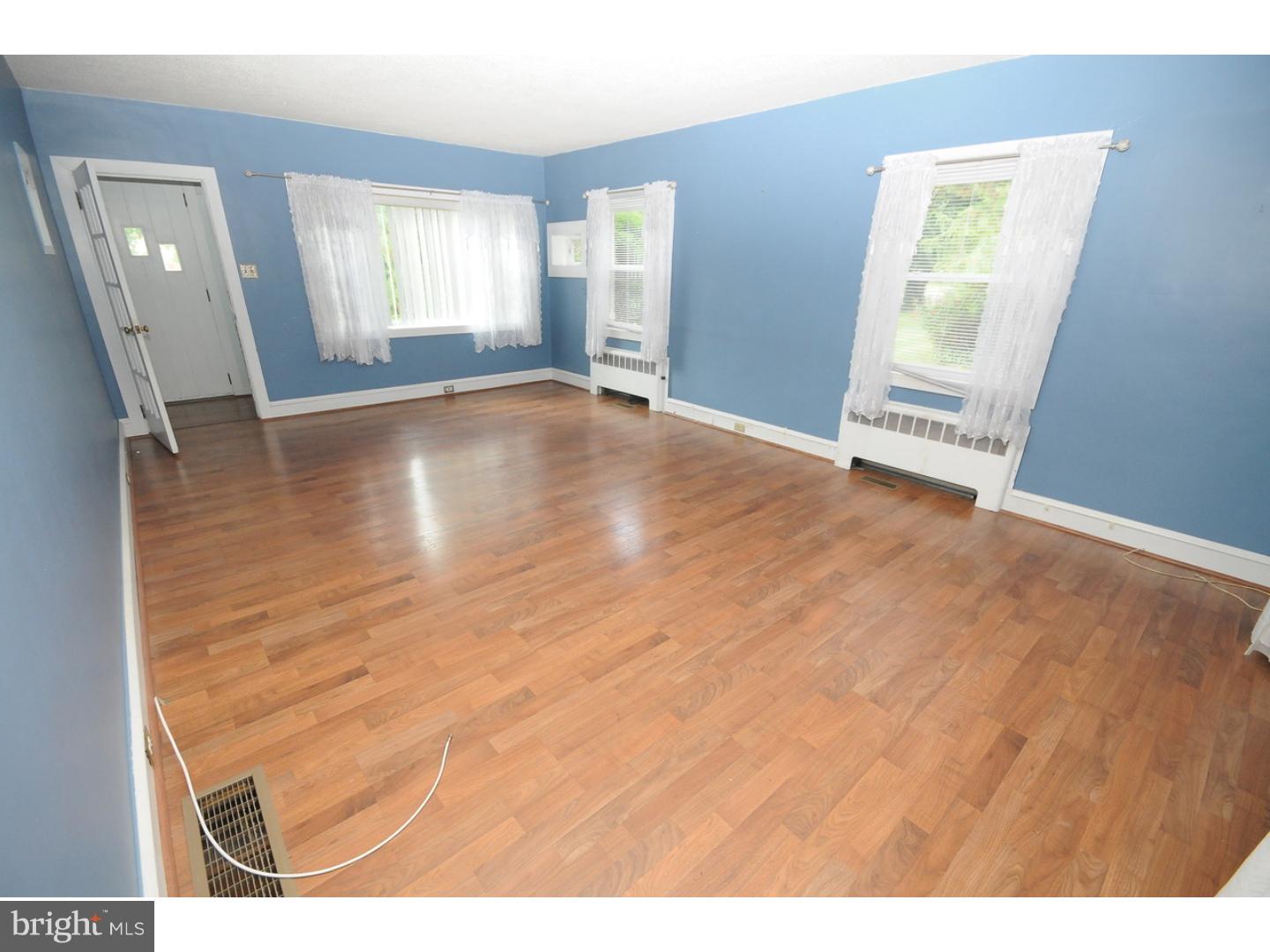 491 Atlantic Street Bridgeton, NJ 08302 - Photo 5 of 24 Dining Room