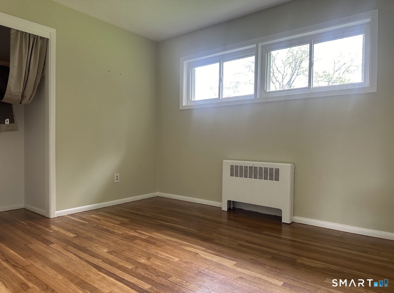 166 Bunce Road Wethersfield, CT 06109 - Photo 12 of 16