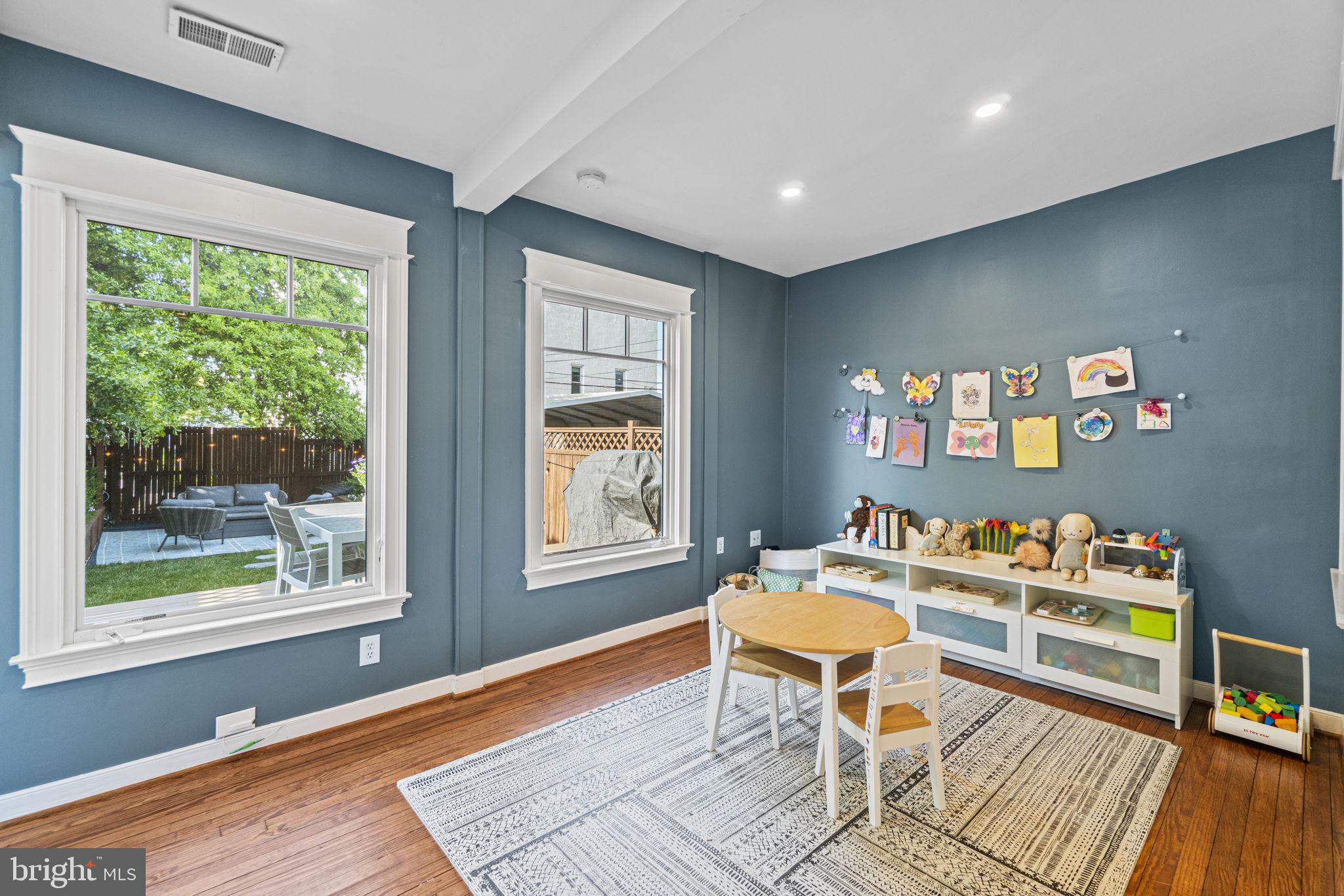 1722 Bay Street Southeast Washington, DC 20003 - Photo 16 of 36