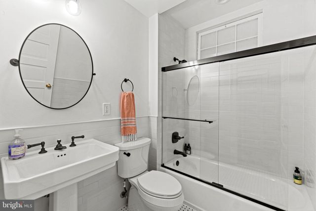 $1,075,000 | 1722 Bay Street Southeast, Washington, DC 20003