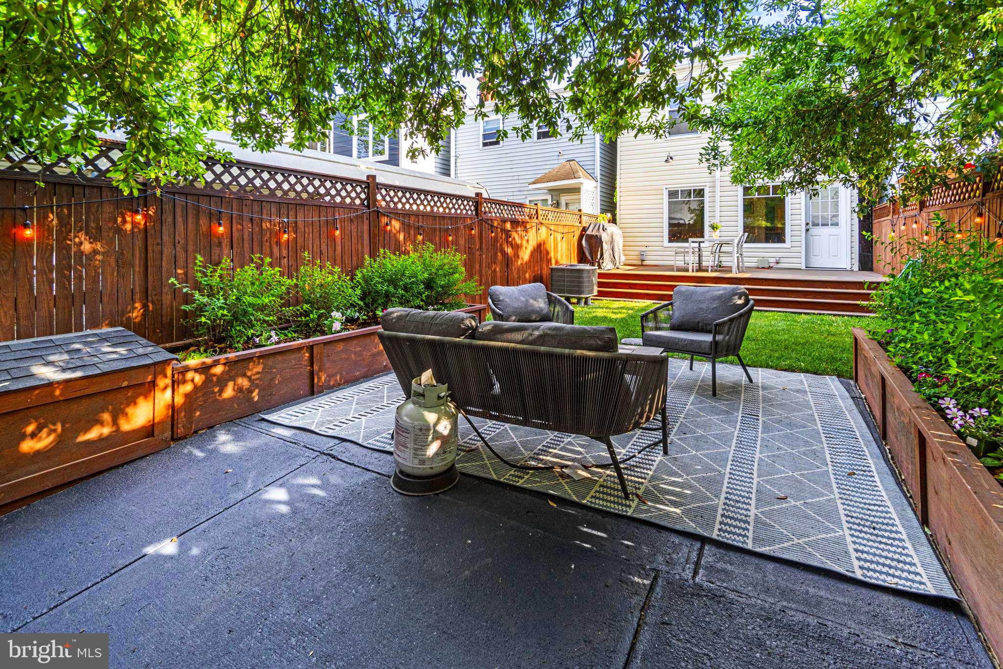 1722 Bay Street Southeast Washington, DC 20003 - Photo 33 of 36