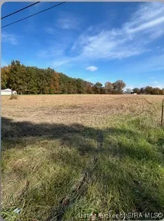 $72,900 | 685 South Grange Hall Road, Hanover, IN 47243