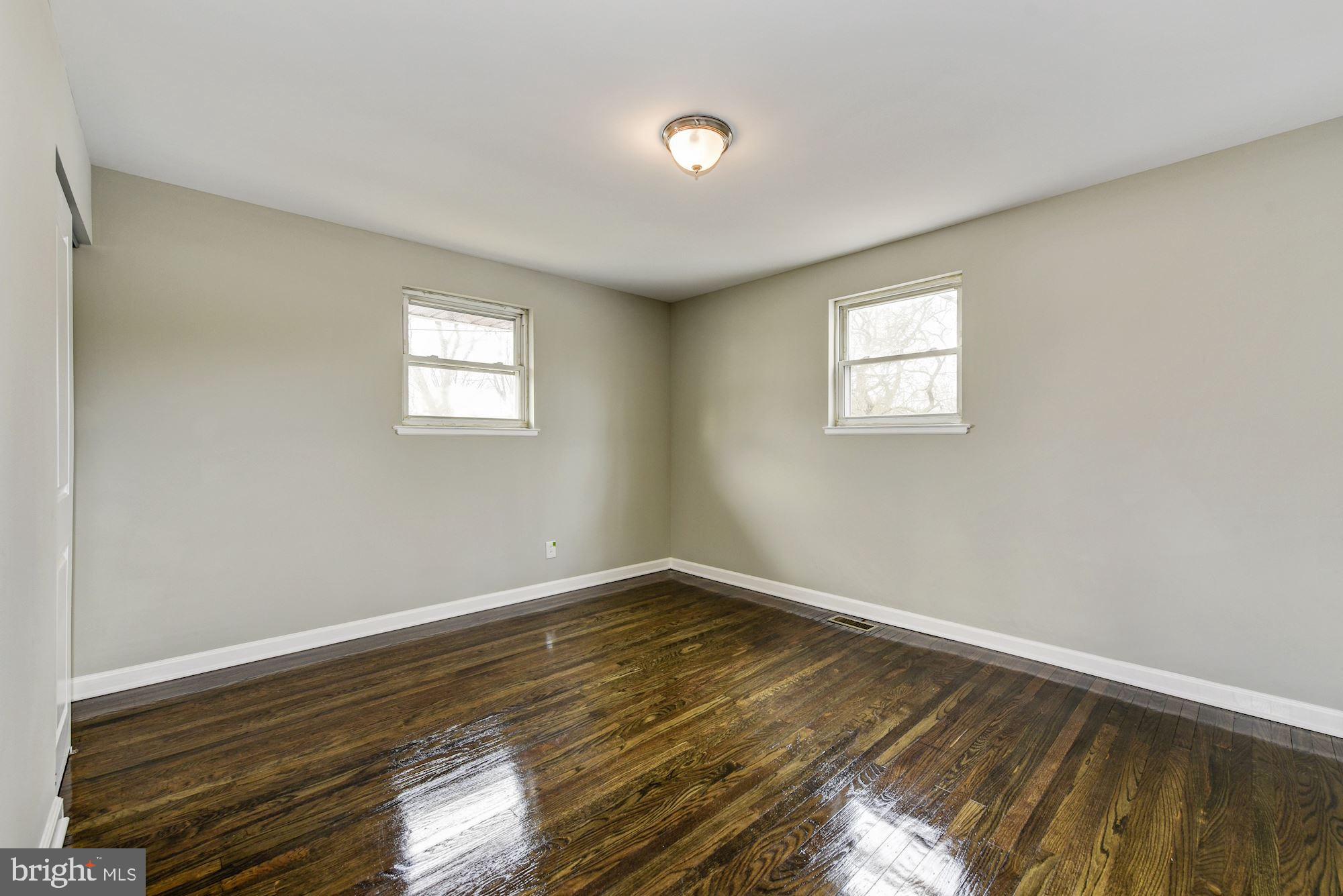 29 Langdon Road Burlington, NJ 08016 - Photo 18 of 27