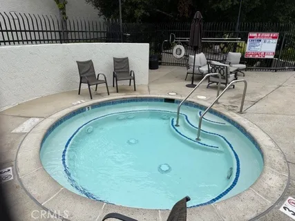 $2,800 | 4732 Park Granada, Unit 221, Calabasas, CA 91302