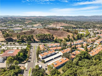 $2,800 | 4732 Park Granada, Unit 221, Calabasas, CA 91302