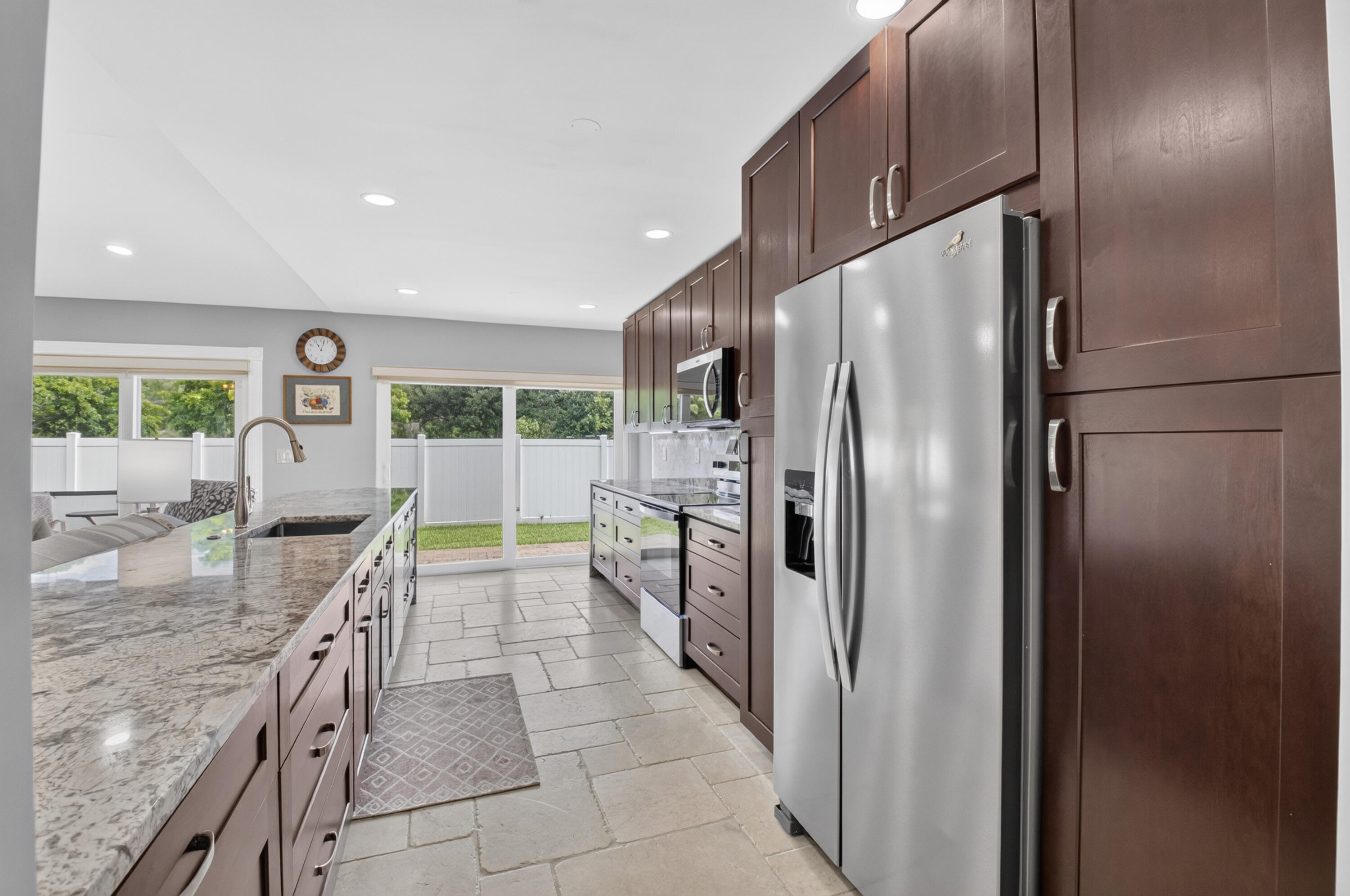 22018 Colony Drive Boca Raton, FL 33433 - Photo 5 of 39 Kitchen