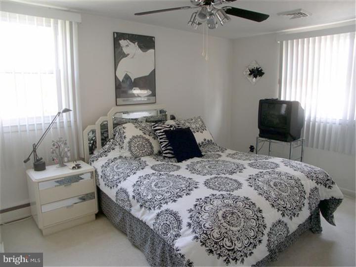 610 Cambridge Road Brookhaven, PA 19015 - Photo 14 of 23 Bedroom - Main