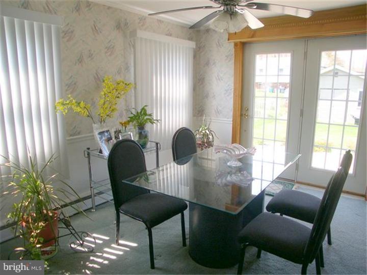610 Cambridge Road Brookhaven, PA 19015 - Photo 6 of 23 Dining Room