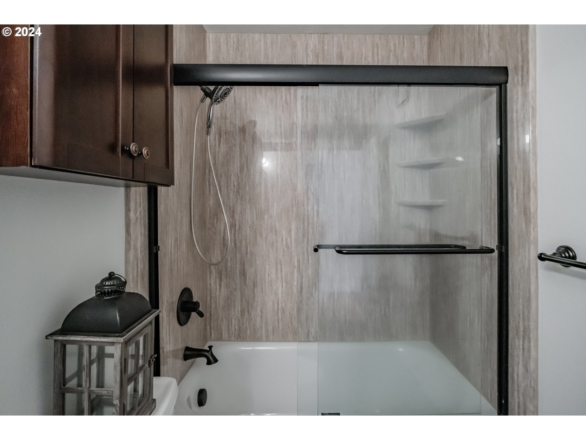 1441 Southwest Clay Street, Unit 102 Portland, OR 97201 - Photo 25 of 38