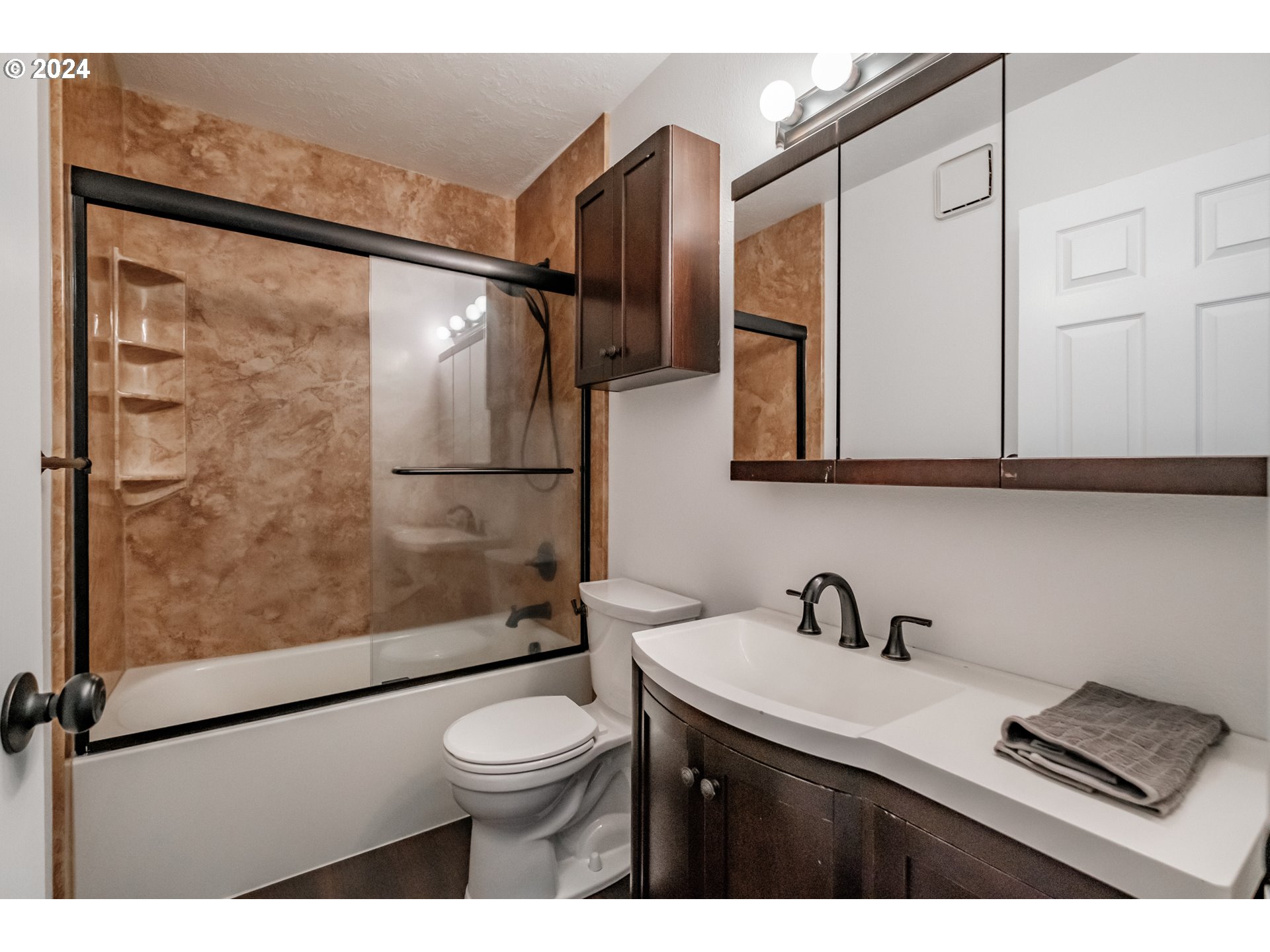 1441 Southwest Clay Street, Unit 102 Portland, OR 97201 - Photo 34 of 38