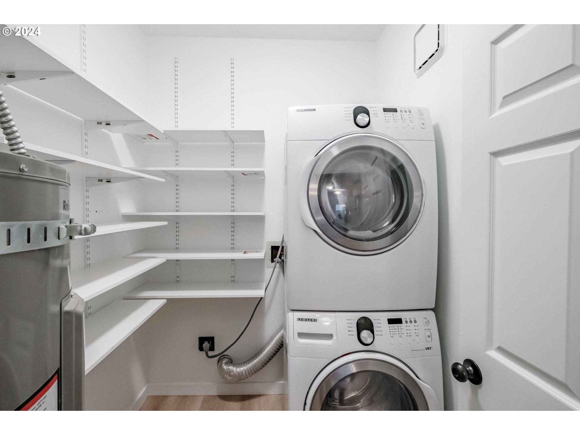 1441 Southwest Clay Street, Unit 102 Portland, OR 97201 - Photo 6 of 38