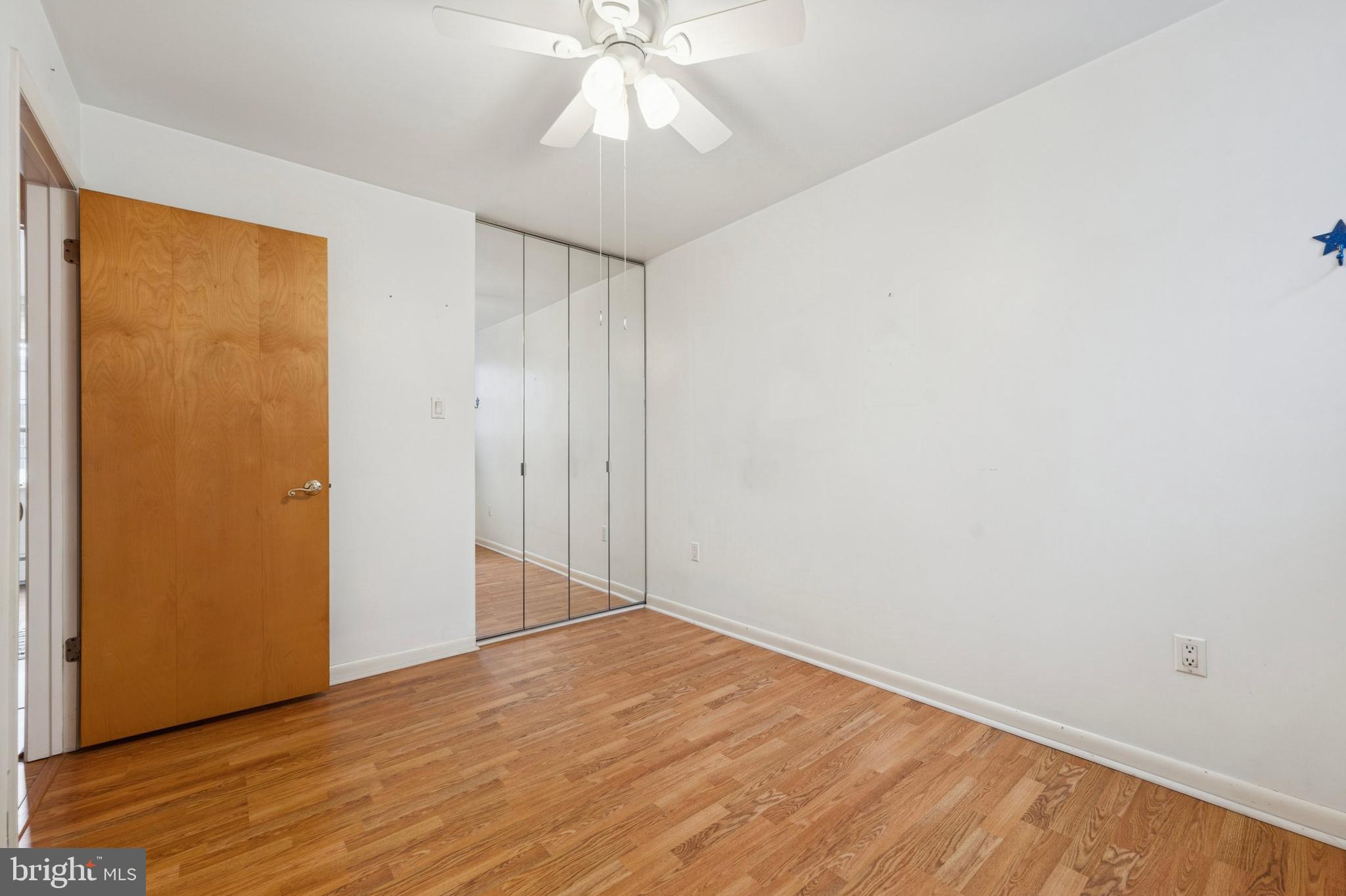 1135 Tasker Street Philadelphia, PA 19148 - Photo 16 of 24