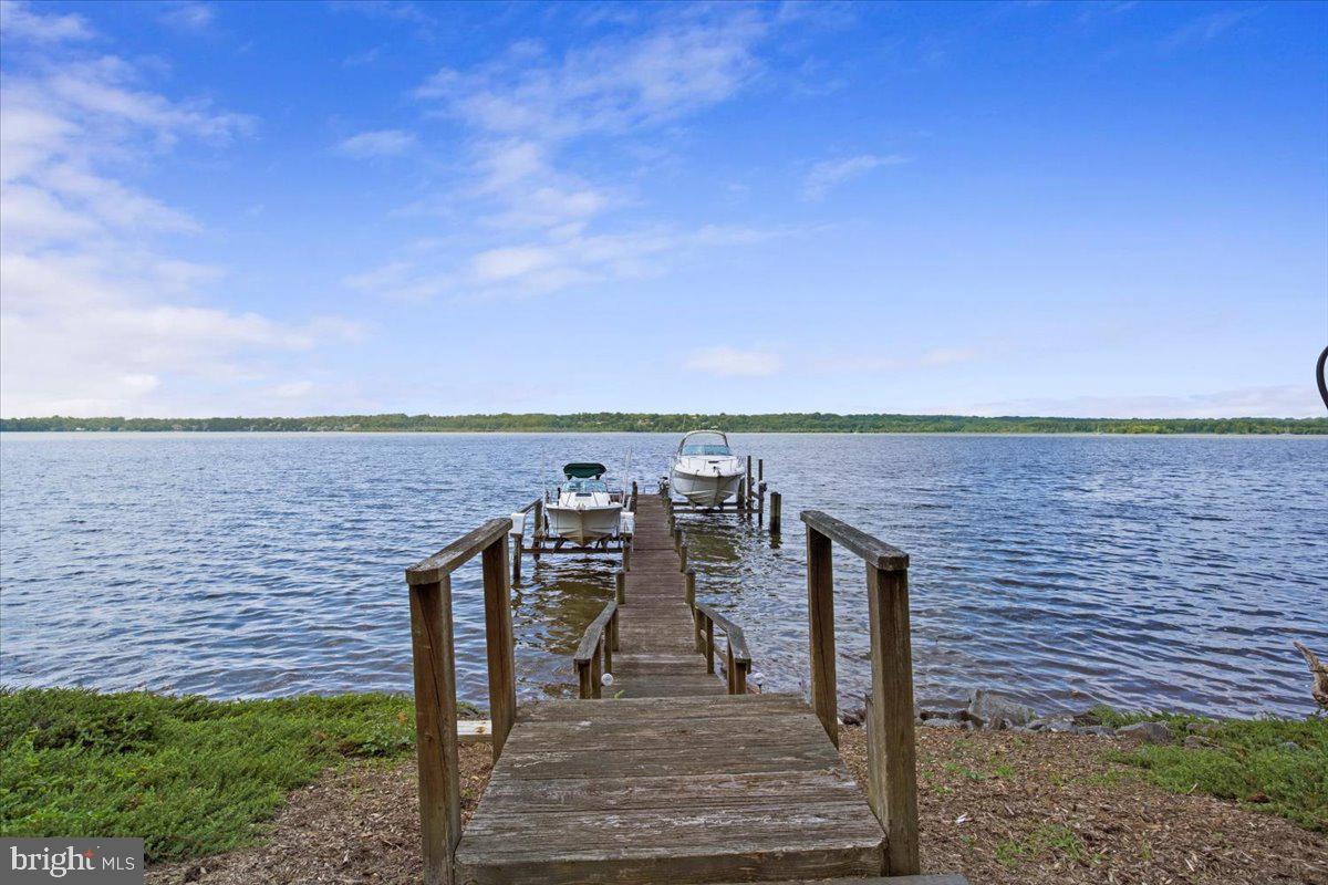 9100 Riverside Drive Fort Washington, MD 20744 - Photo 6 of 80 Pier With Two Lifts