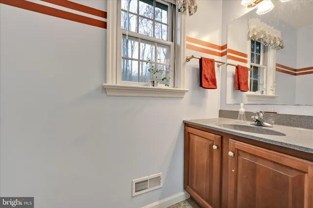 $499,900 | 6 Whitetail Drive, Robesonia, PA 19551