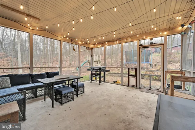 $499,900 | 6 Whitetail Drive, Robesonia, PA 19551