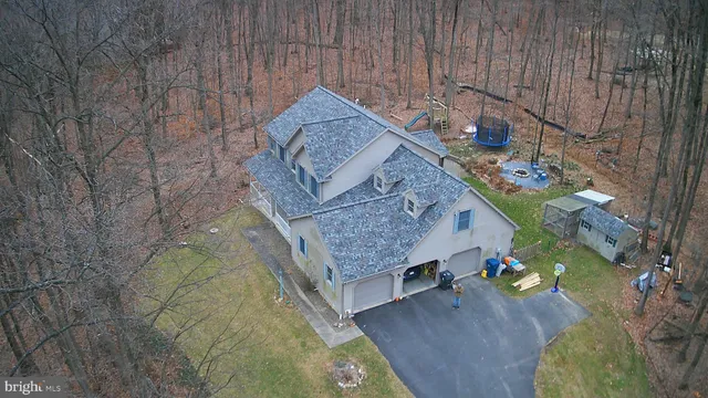 $499,900 | 6 Whitetail Drive, Robesonia, PA 19551