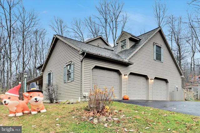 $499,900 | 6 Whitetail Drive, Robesonia, PA 19551