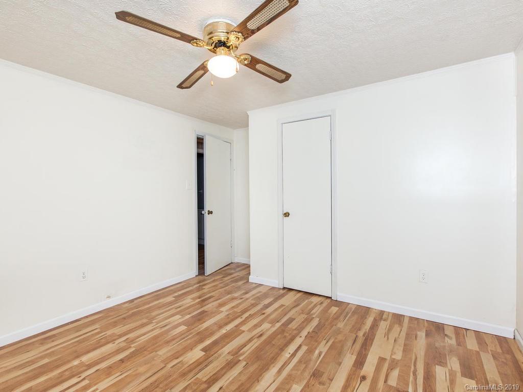 104 Walnut Cove Road Swannanoa, NC 28778 - Photo 27 of 35 Gallery Image 27