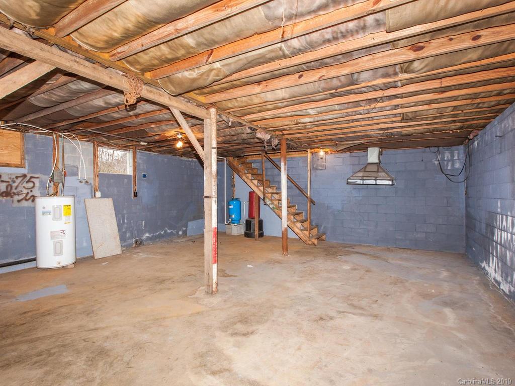 104 Walnut Cove Road Swannanoa, NC 28778 - Photo 32 of 35 Gallery Image 32