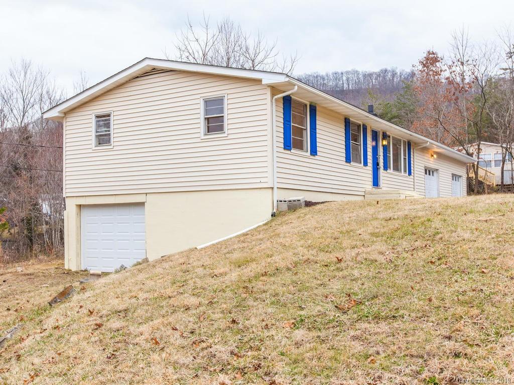 104 Walnut Cove Road Swannanoa, NC 28778 - Photo 6 of 35 Gallery Image 6