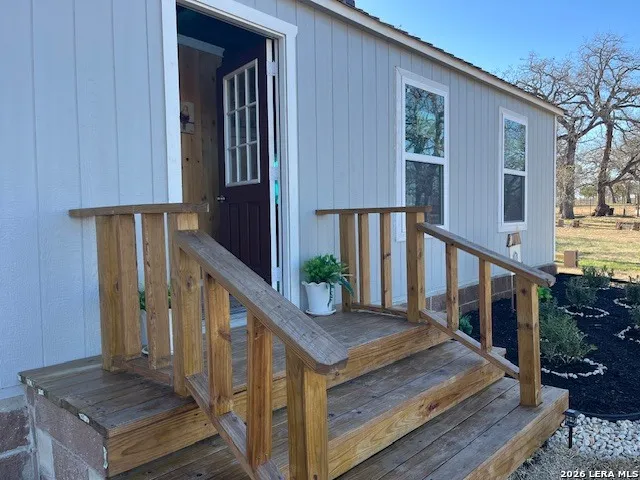 $325,000 | 3088 County Road 442, Nixon, TX 78140