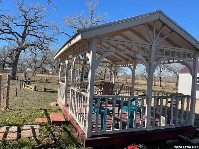 $325,000 | 3088 County Road 442, Nixon, TX 78140