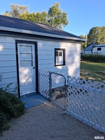 $95,000 | 702 Eaton Street, Savanna, IL 61074