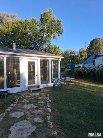 $95,000 | 702 Eaton Street, Savanna, IL 61074