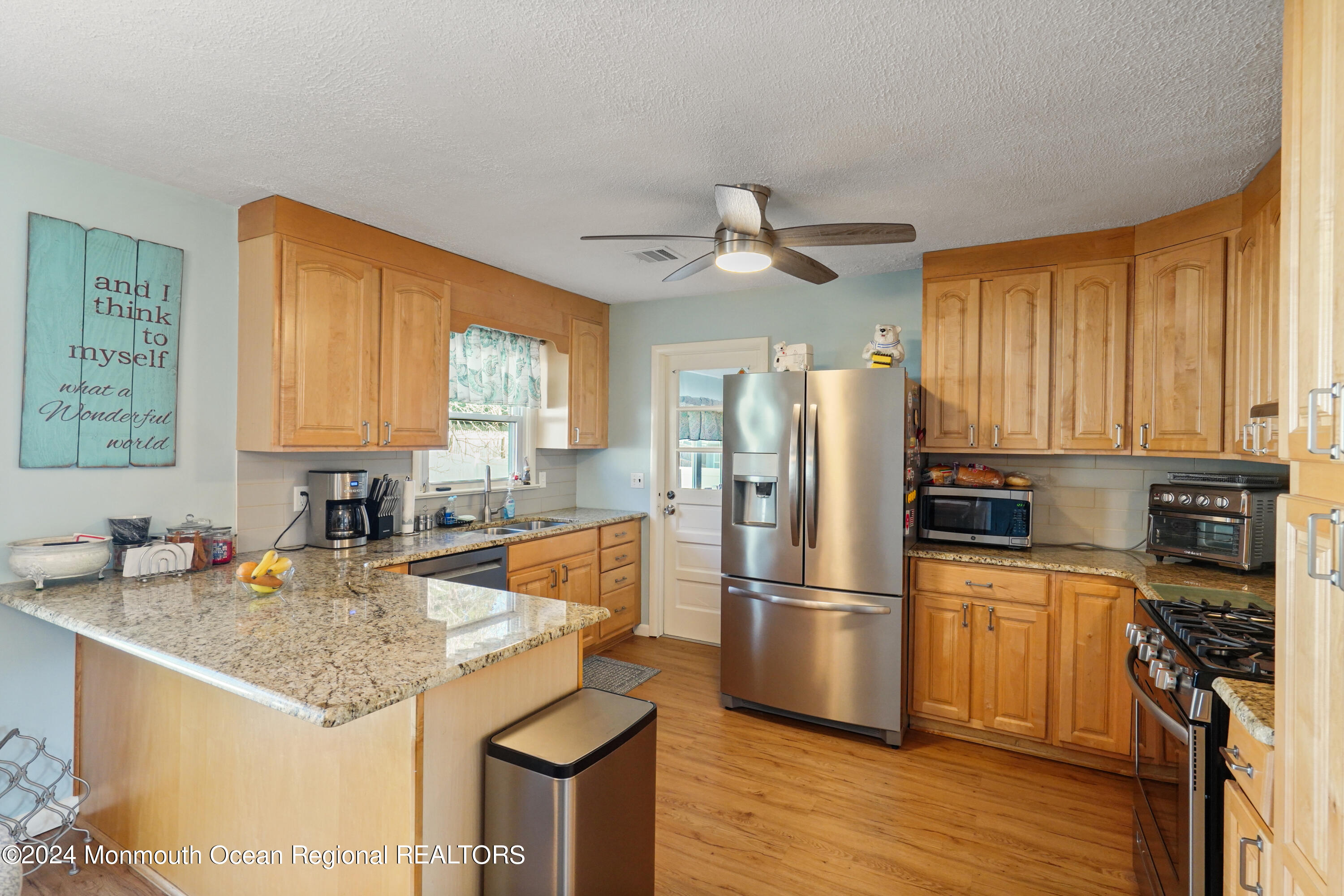 223 Robbins Road Neptune Township, NJ 07753 - Photo 11 of 33 DSC09034