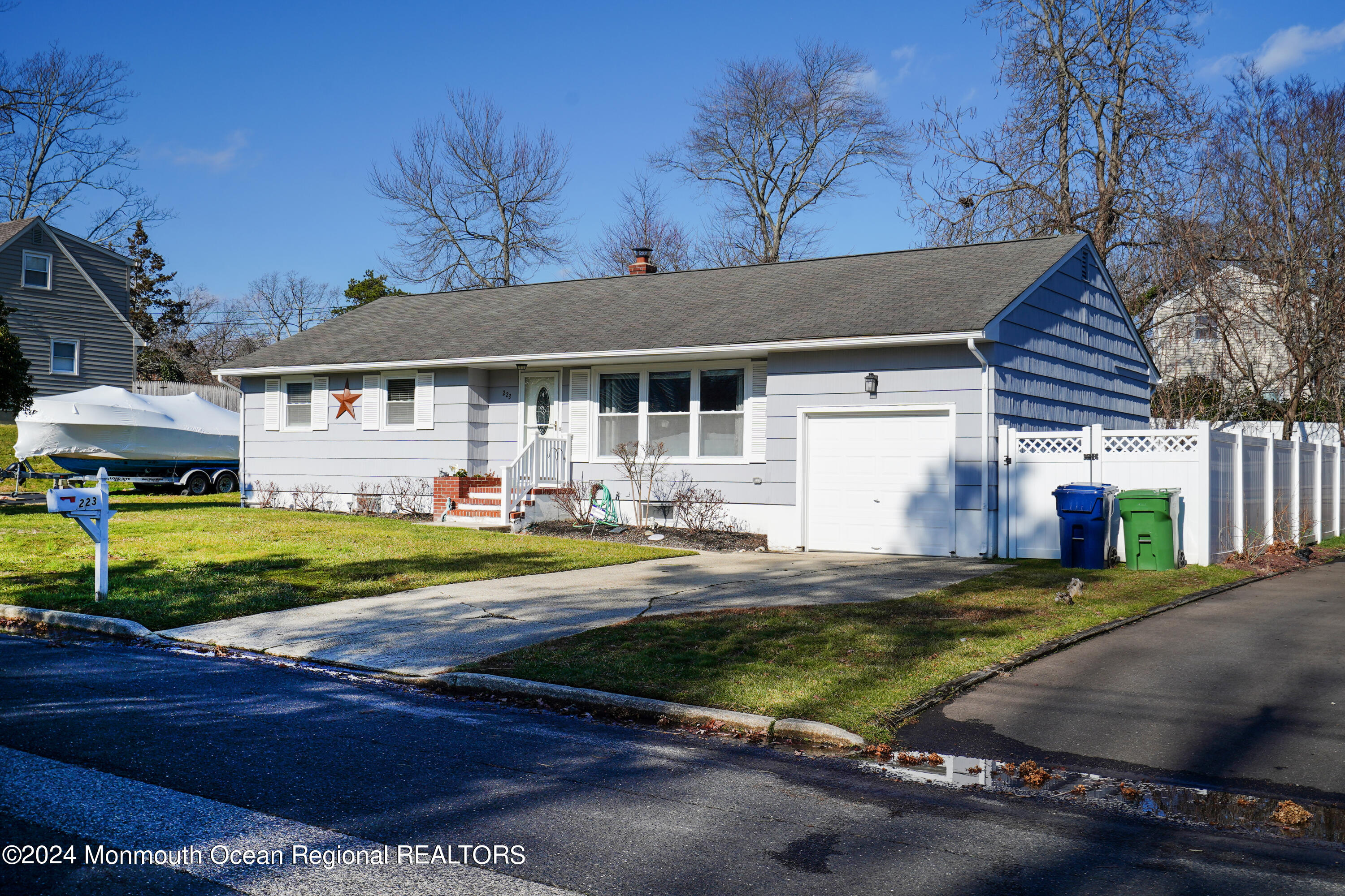 223 Robbins Road Neptune Township, NJ 07753 - Photo 2 of 33 DSC09081 copy