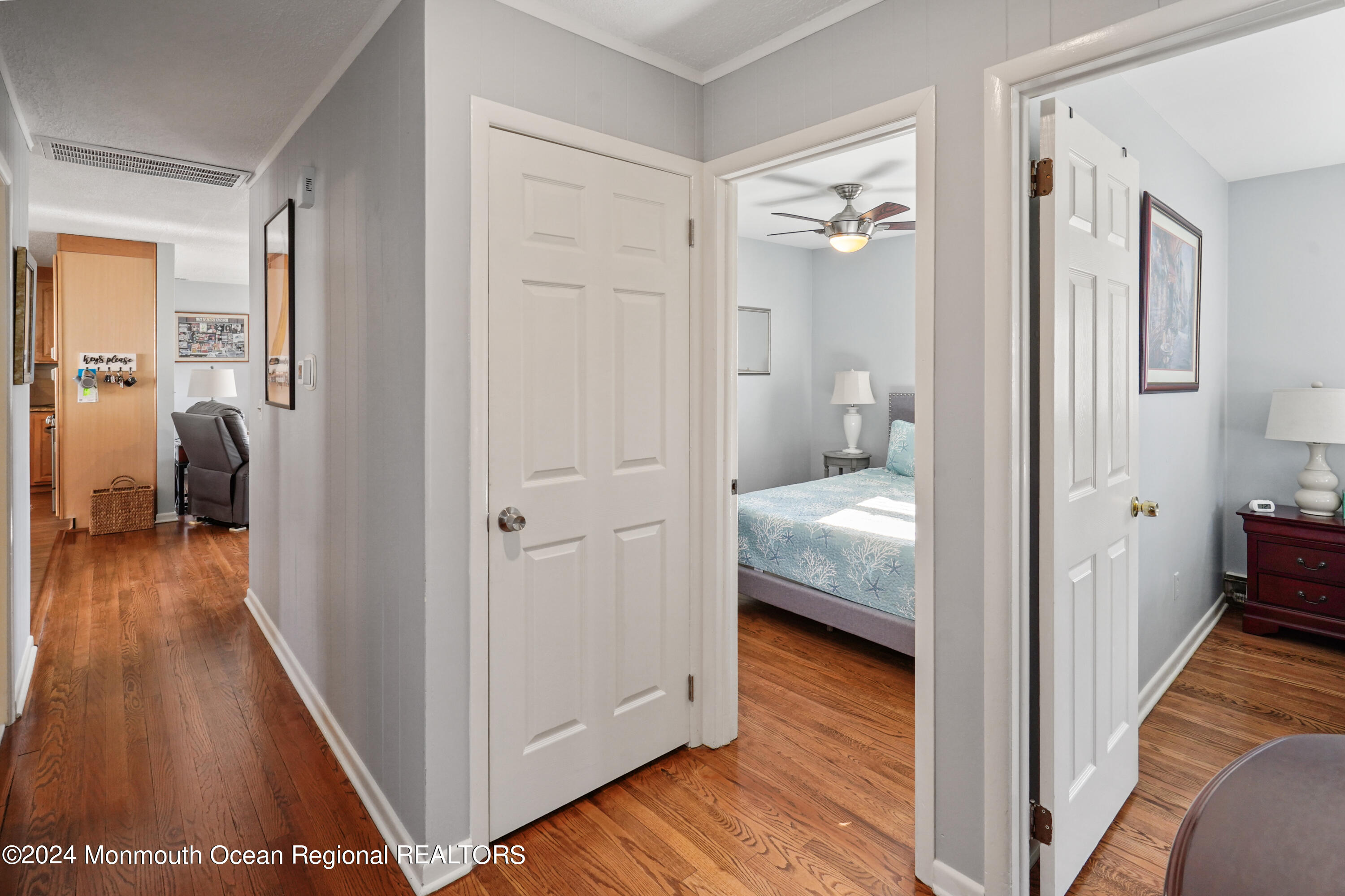 223 Robbins Road Neptune Township, NJ 07753 - Photo 23 of 33 DSC08952