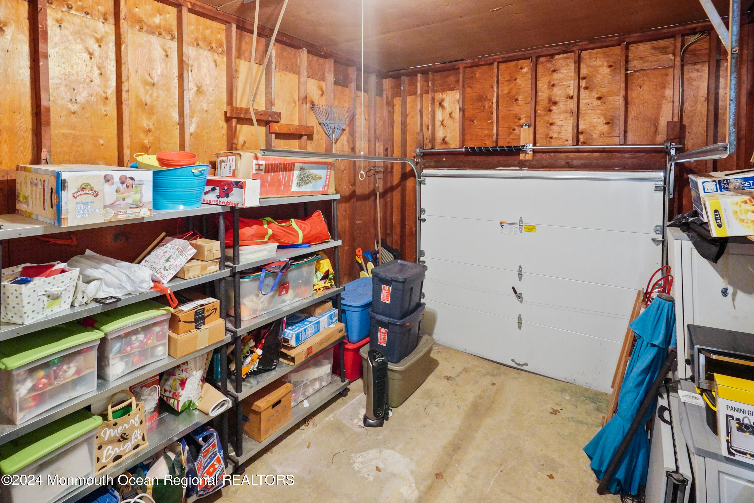223 Robbins Road Neptune Township, NJ 07753 - Photo 24 of 33 DSC08983