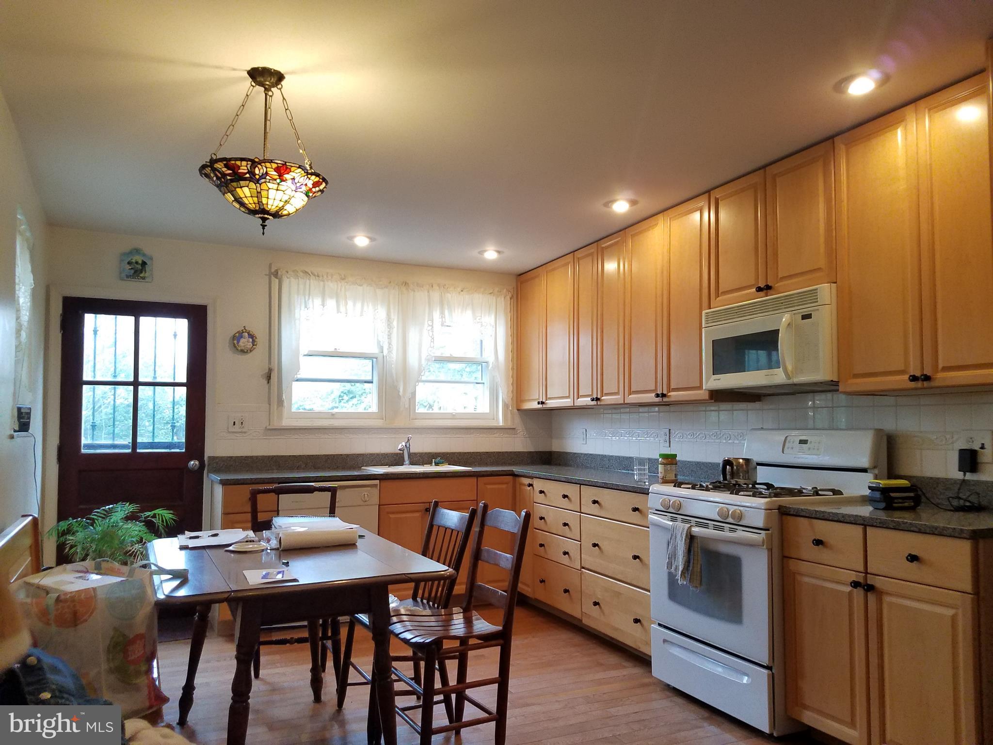 807 Wharton Street Philadelphia, PA 19147 - Photo 11 of 19