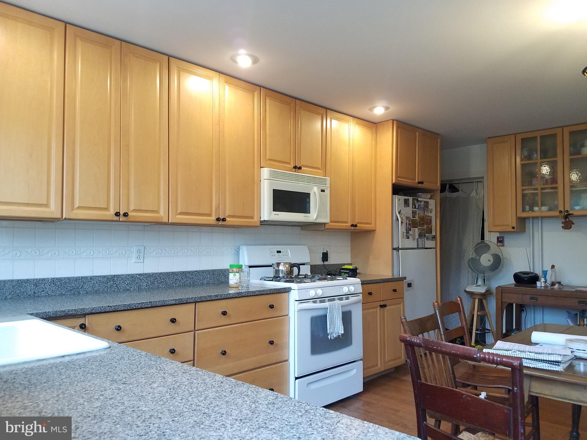 807 Wharton Street Philadelphia, PA 19147 - Photo 13 of 19