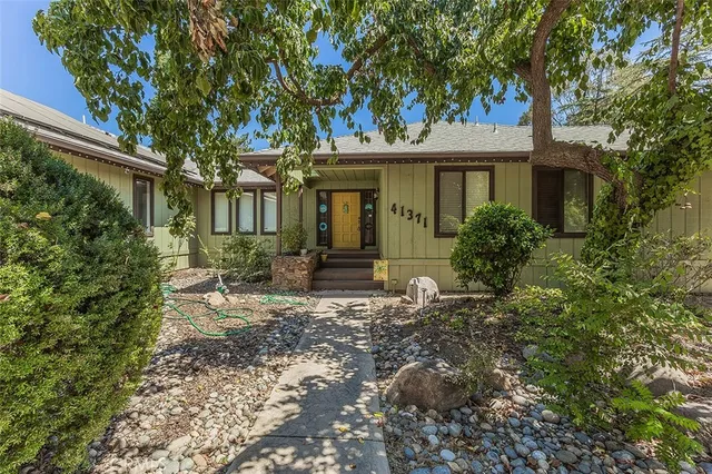 $695,000 | 41371 Butte Way, Madera, CA 93636