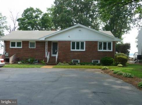 3726 Thomas Point Road Annapolis, MD 21403 - Photo 14 of 14 Exterior (Rear)