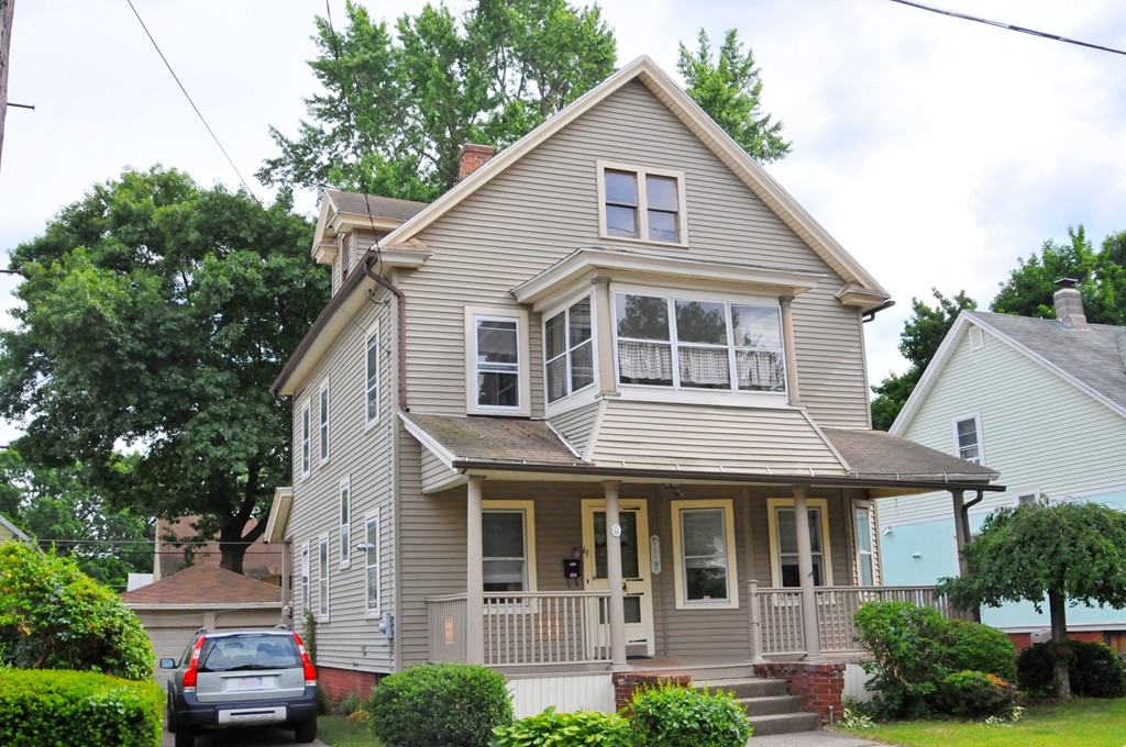 61 Somerset Street Springfield, MA 01108 - Photo 1 of 20 Gallery Image 1