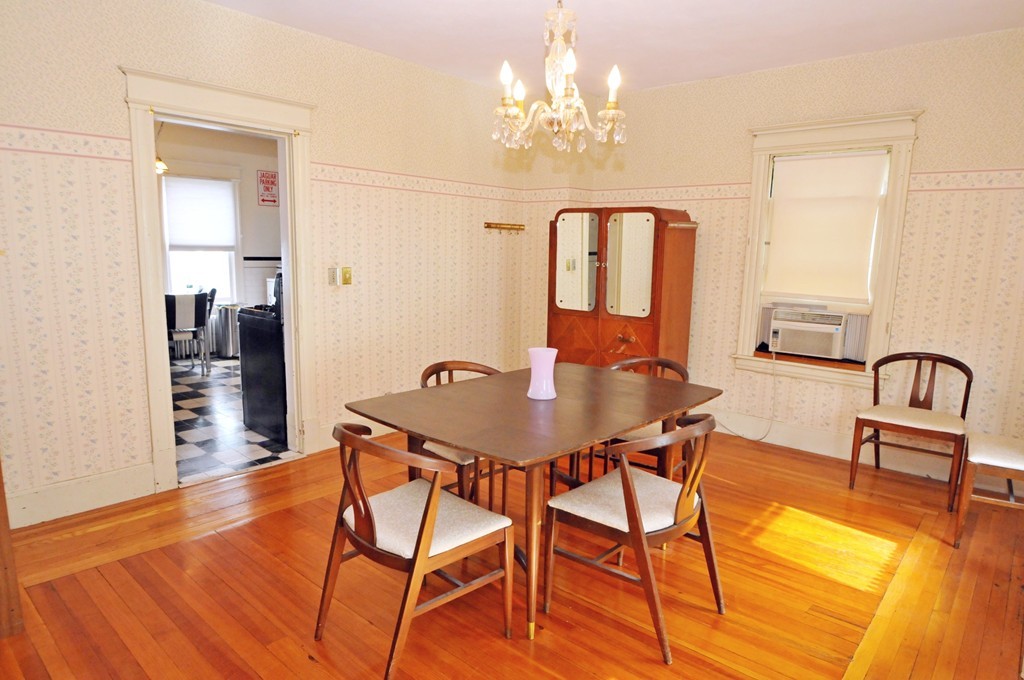 61 Somerset Street Springfield, MA 01108 - Photo 11 of 20 Gallery Image 11