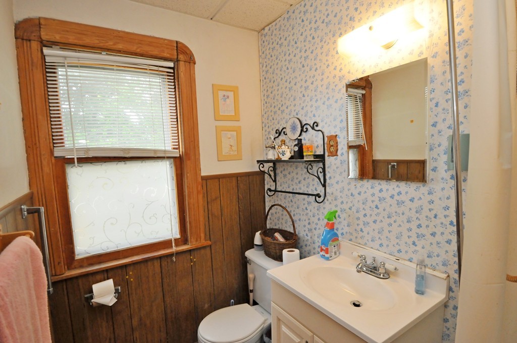 61 Somerset Street Springfield, MA 01108 - Photo 18 of 20 Gallery Image 18