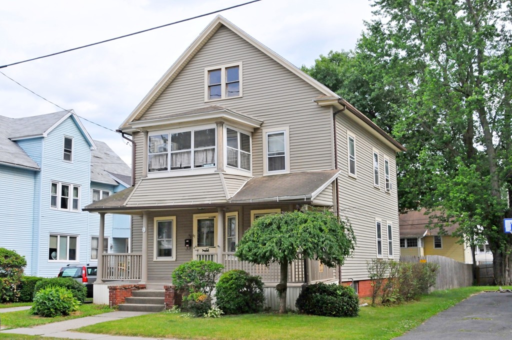 61 Somerset Street Springfield, MA 01108 - Photo 2 of 20 Gallery Image 2