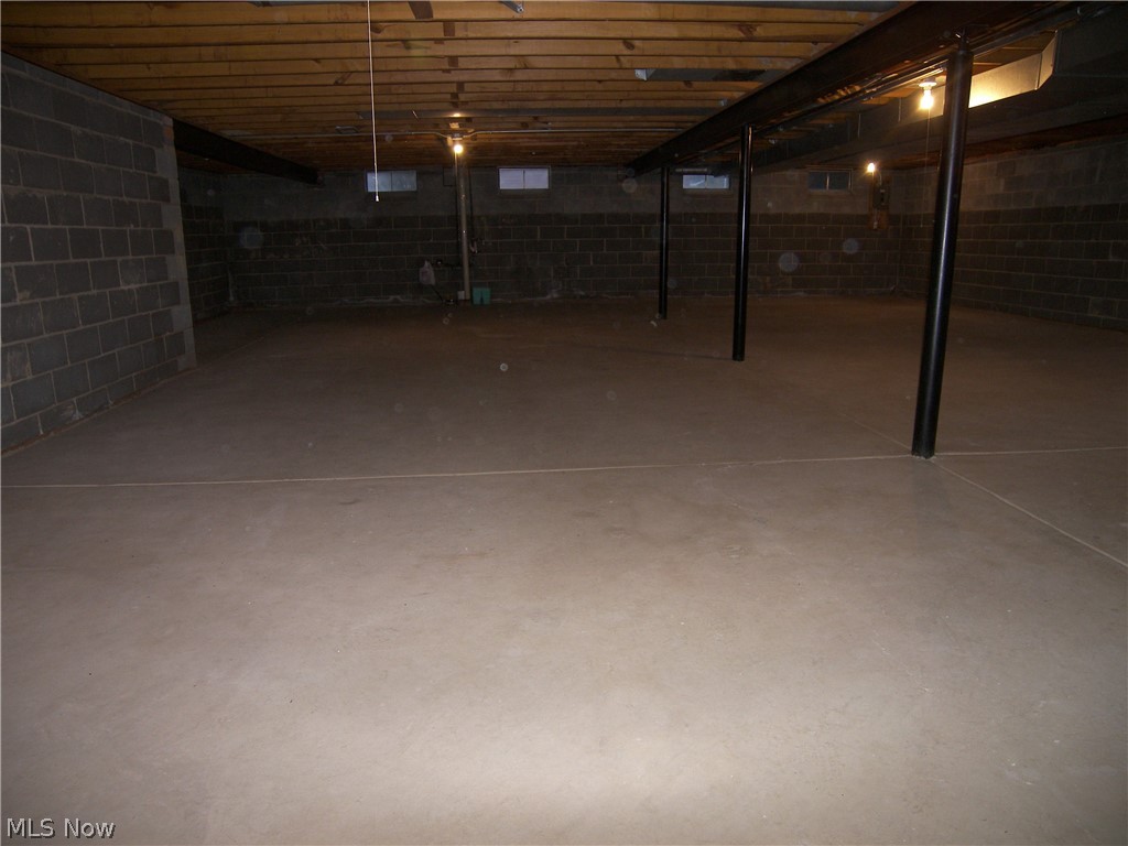 986 Brainard Road Cleveland, OH 44143 - Photo 30 of 33 Gallery Image 30