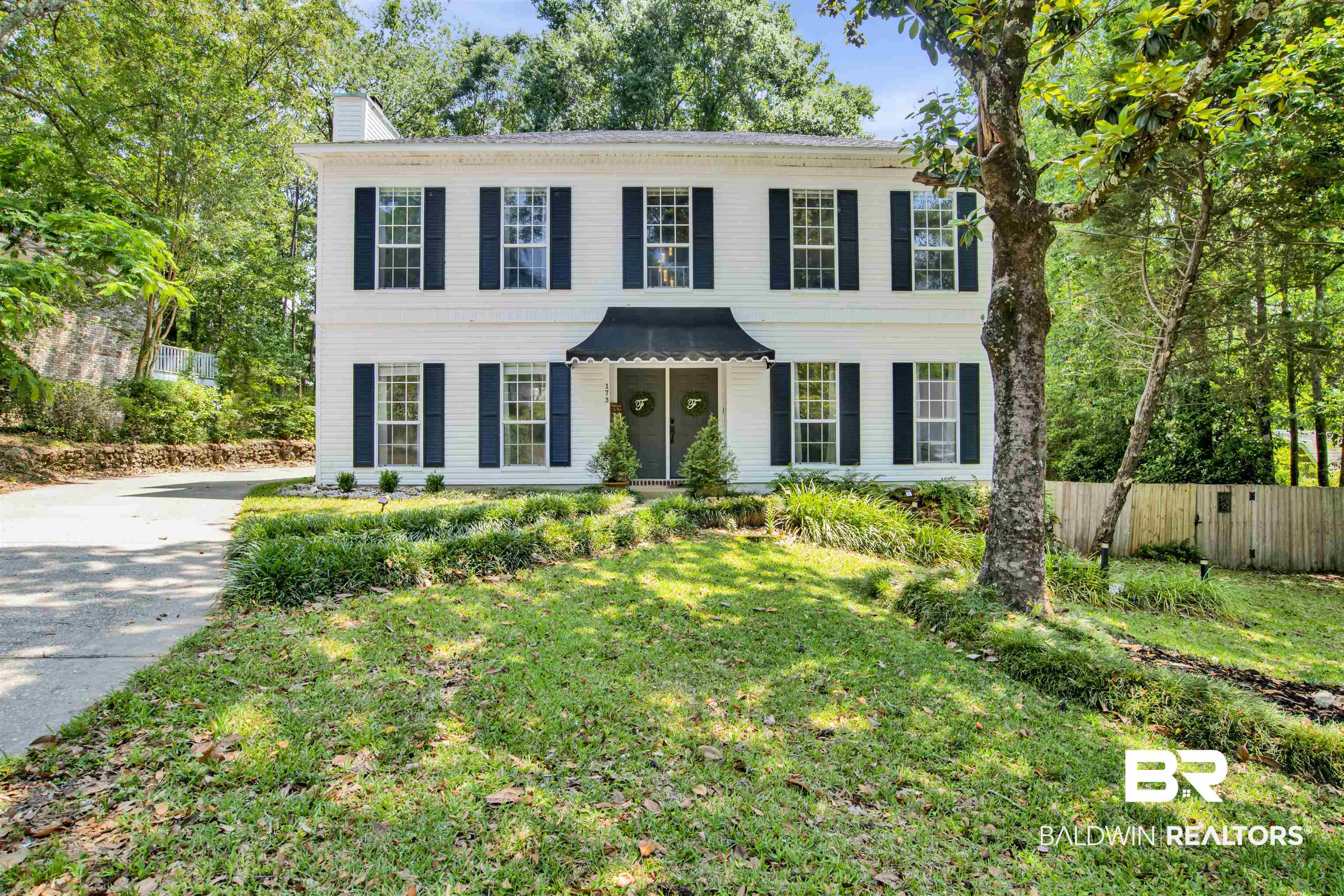 173 Lakeview Loop Daphne, AL 36526 - Photo 29 of 33