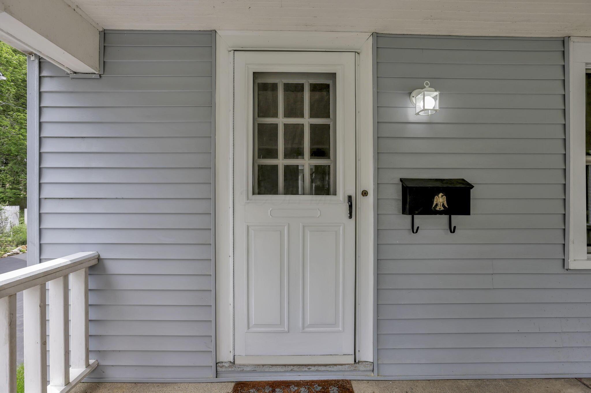 79 Westwood Road Columbus, OH 43214 - Photo 3 of 38 35-web-or-mls-4E7A8225