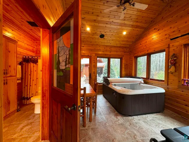 $1,495,000 | 7236 Far North Road, Orr, MN 55771