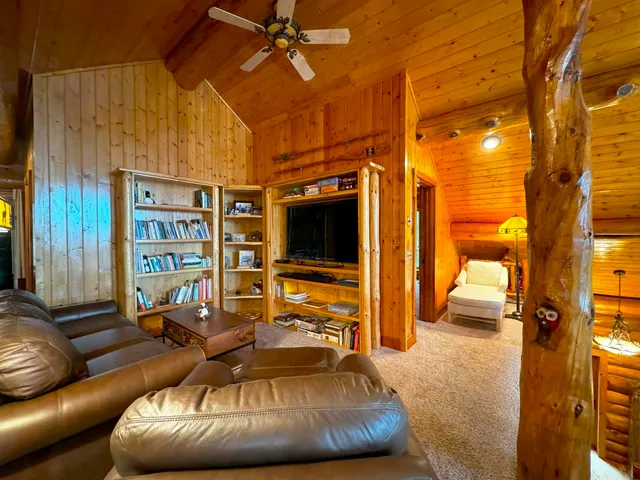 $1,495,000 | 7236 Far North Road, Orr, MN 55771